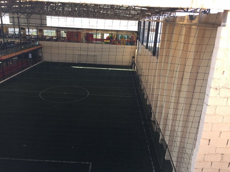 QUADRA BOLA DA VEZ - QUADRA, BOLICHE E RESTAURANTE